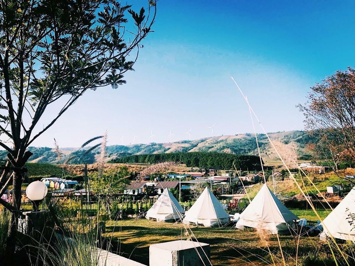 Kondee Cino Cafe & Glamping Ξενοδοχείο Khao Kho Εξωτερικό φωτογραφία